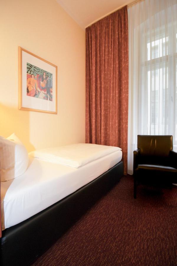Akzent Hotel Am Goldenen Strauss Görlitz Eksteriør billede