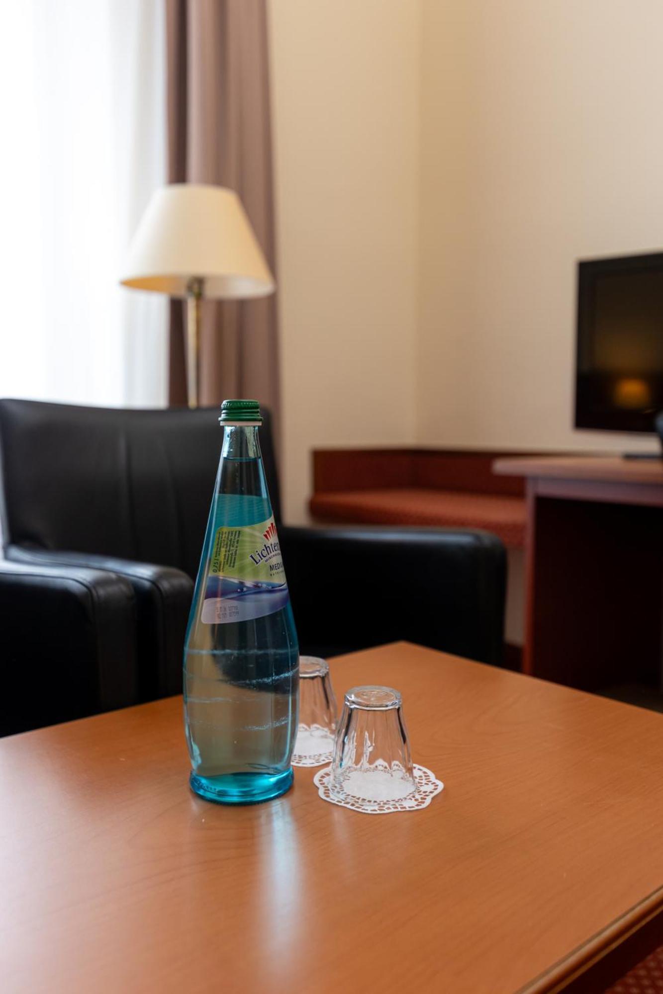Akzent Hotel Am Goldenen Strauss Görlitz Eksteriør billede