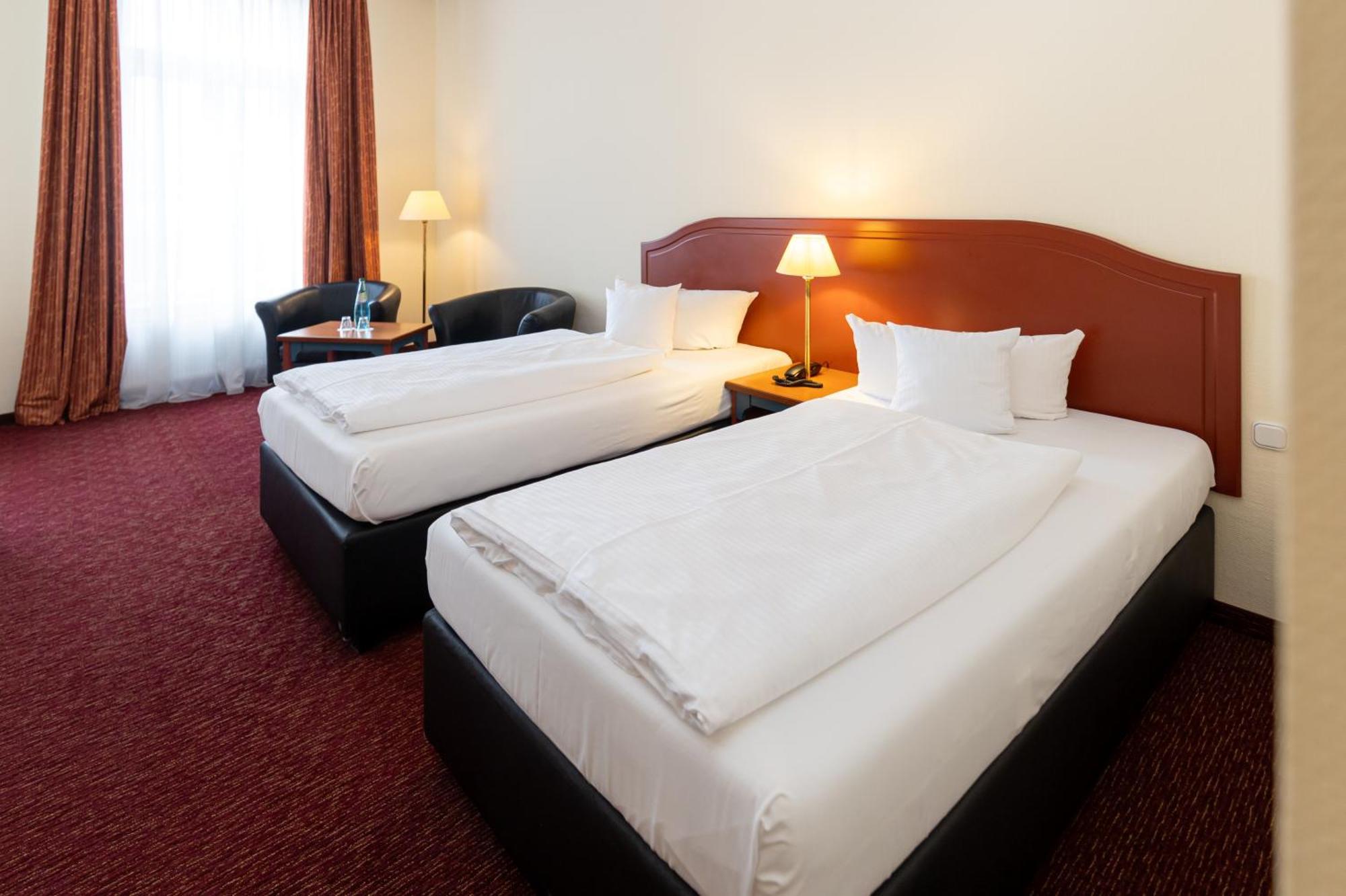 Akzent Hotel Am Goldenen Strauss Görlitz Eksteriør billede